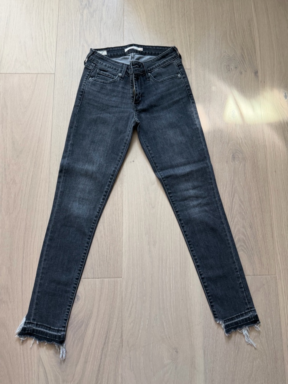 Levi’s jeans 26